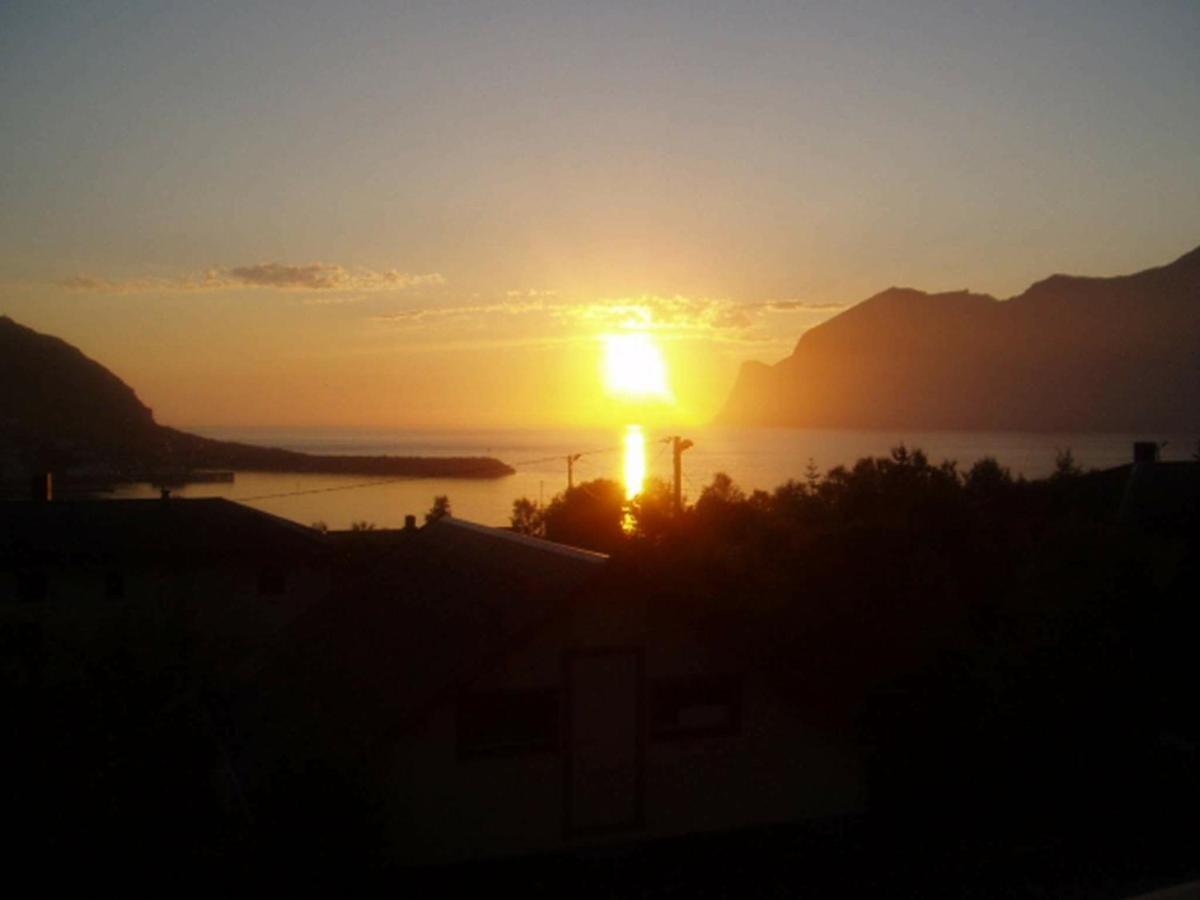6 Person Holiday Home In Senjahopen Mefjordvaer Экстерьер фото